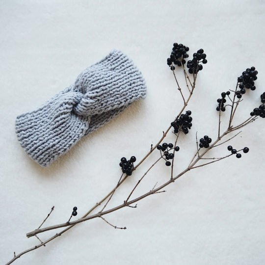 Čelenka Ščipalka - světle šedá